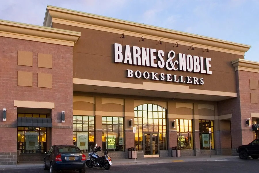Does Barnes And Noble Take Apple Pay