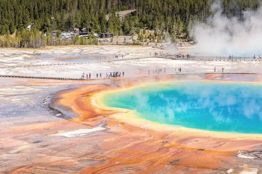 How Many Days in Yellowstone