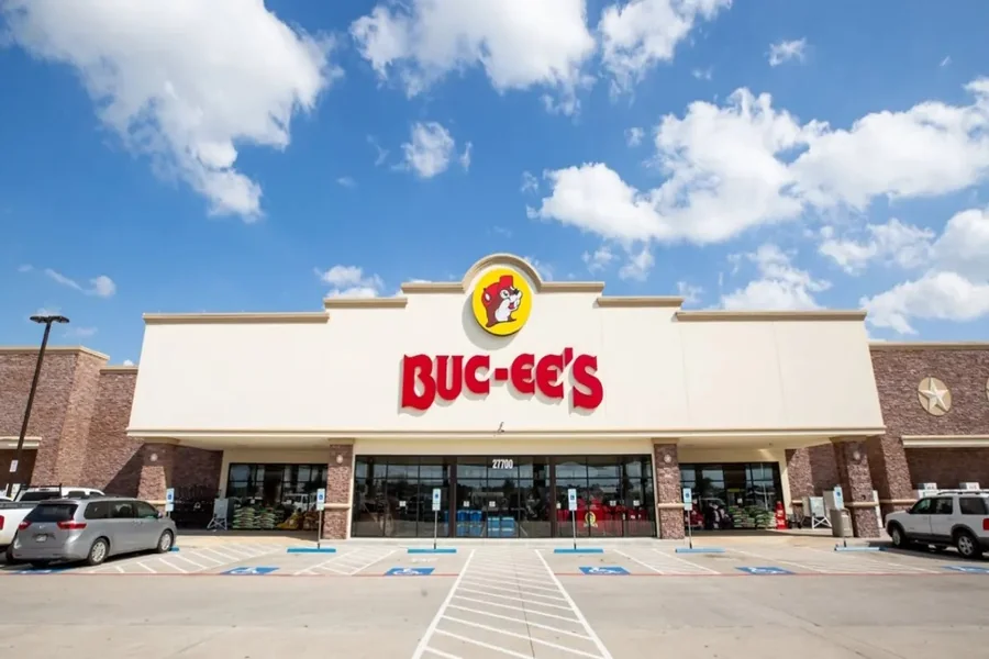 Does Buc-ee’s Take Apple Pay