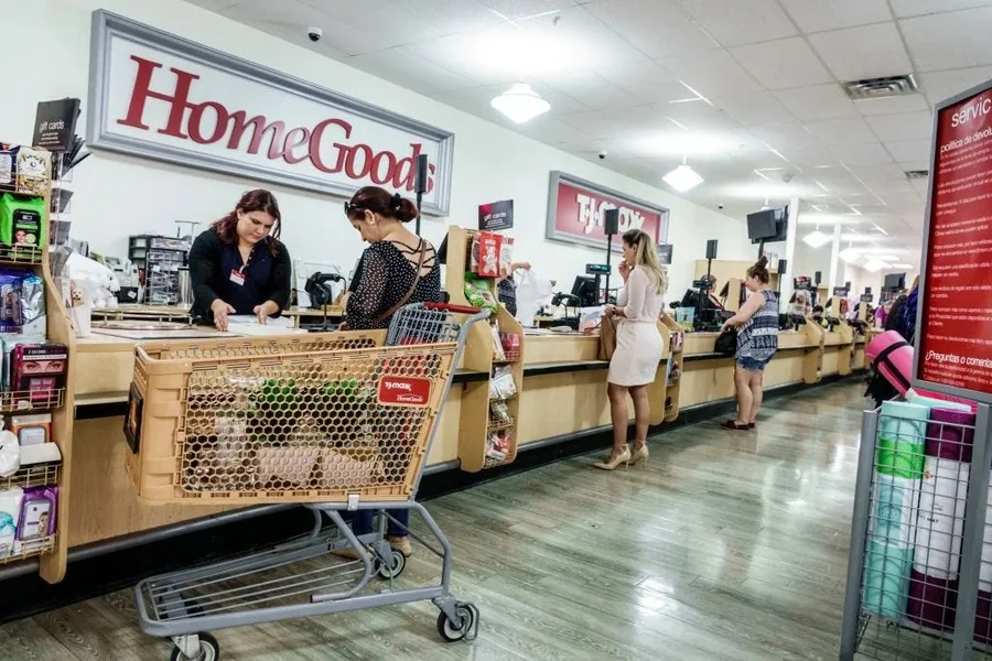 Does HomeGoods Take Apple Pay