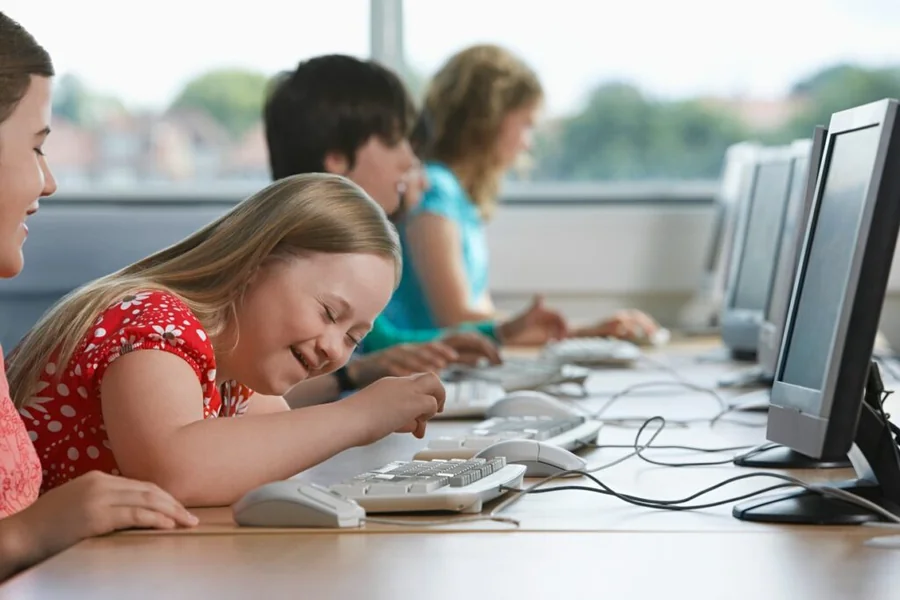 Assistive Tech for Neurodivergent Students