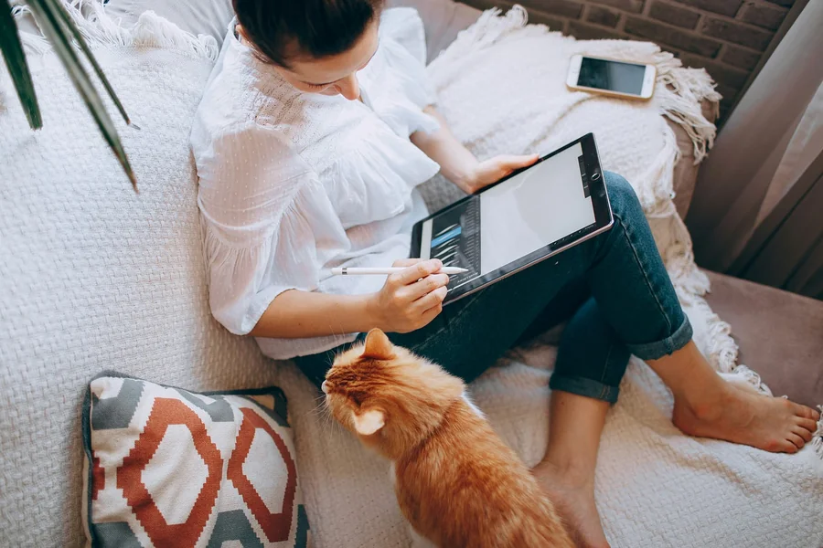How to Stay Productive While Dealing With Big Changes at Home